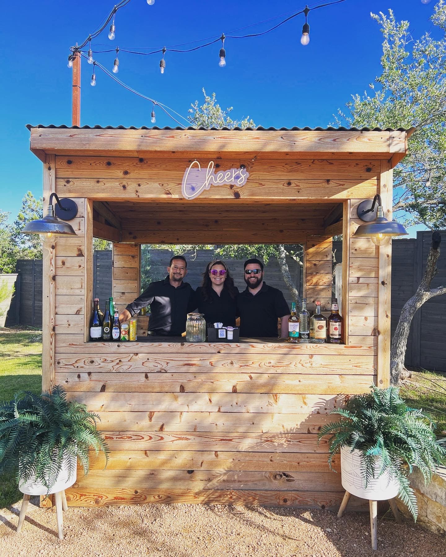 DTR team at the Cheers bar outdoors