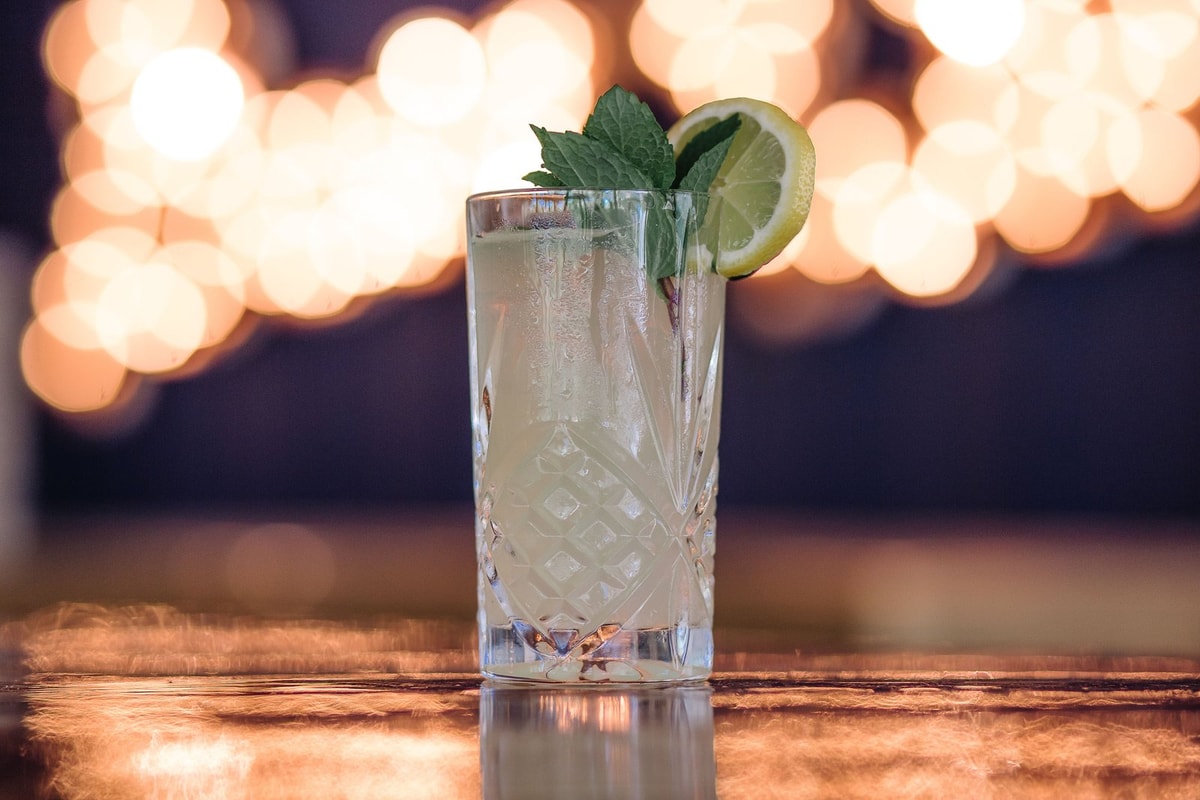 DTR Bartending team serving craft cocktails at an event